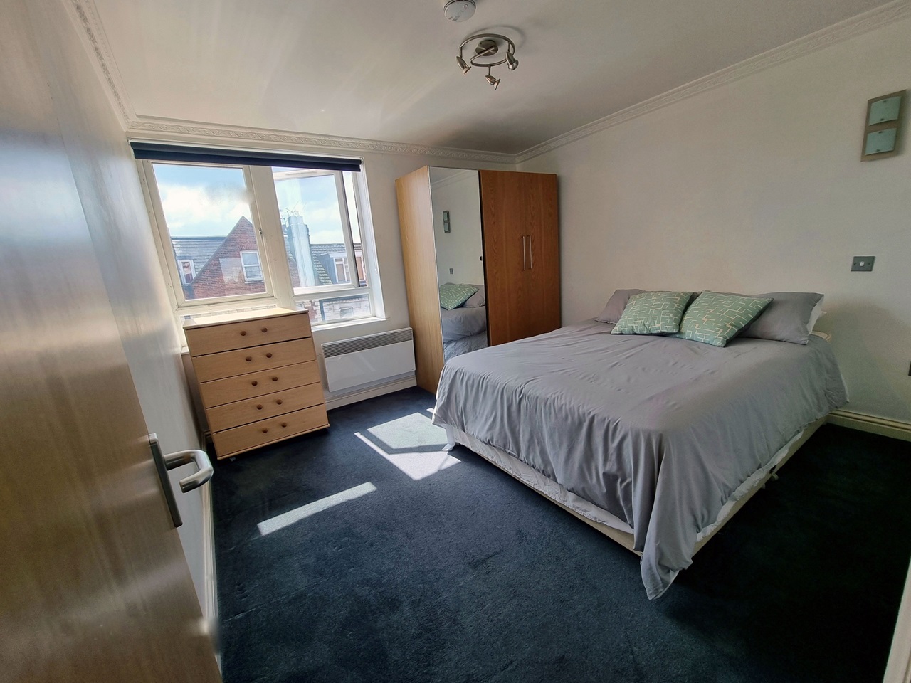 Additional image 7 of 2 Bed Flat, Mossbury Road, SW11, N1 7GU