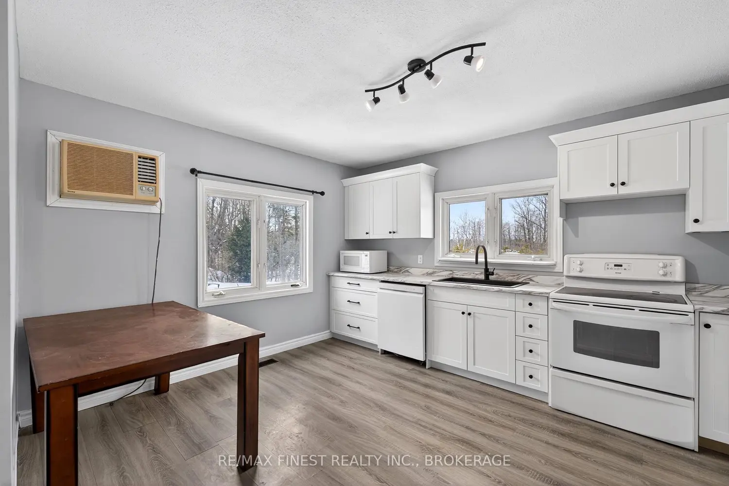 12452 Road 38 Road photo 4