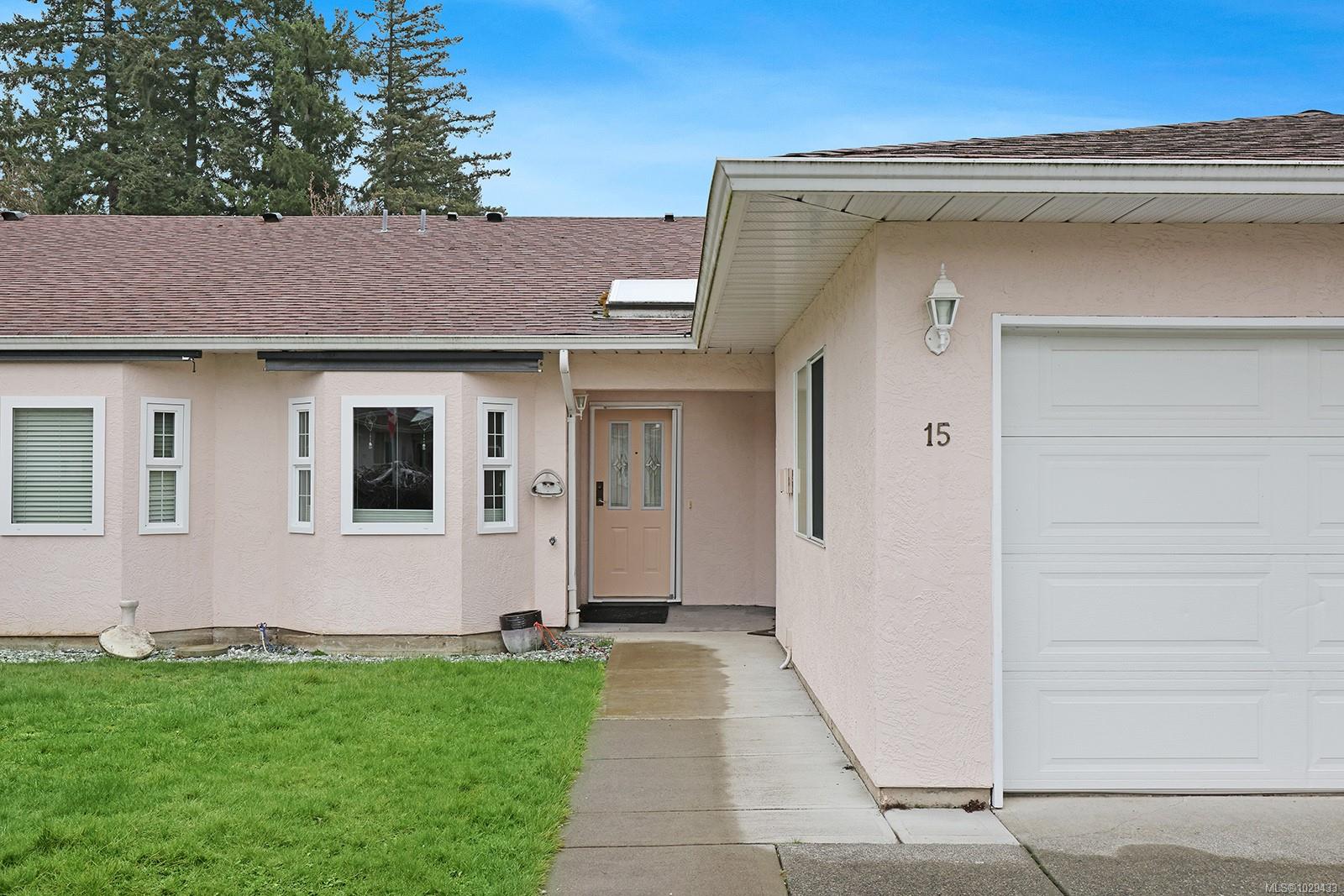 Additional image 2 of 15-2030 Robb Avenue, Comox, BC, V9M 1M1