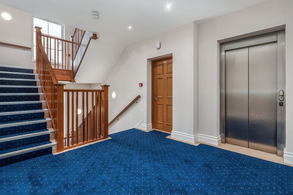 Additional image 15 of 2 bed flat for saleBarnfield House, St Hilarys Park, Alderley Edge SK9