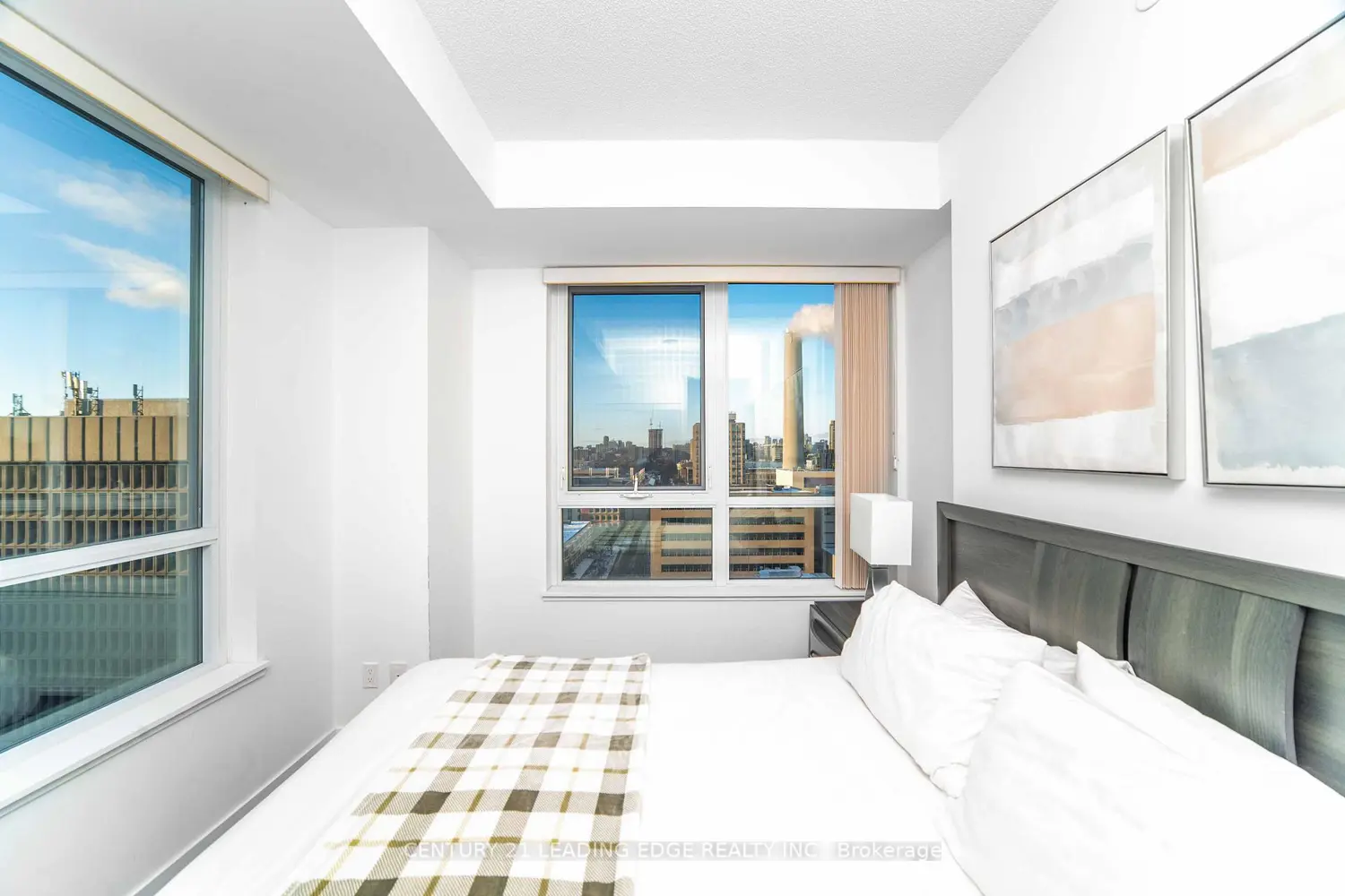 Additional image 17 of 181 Huron Street 1605