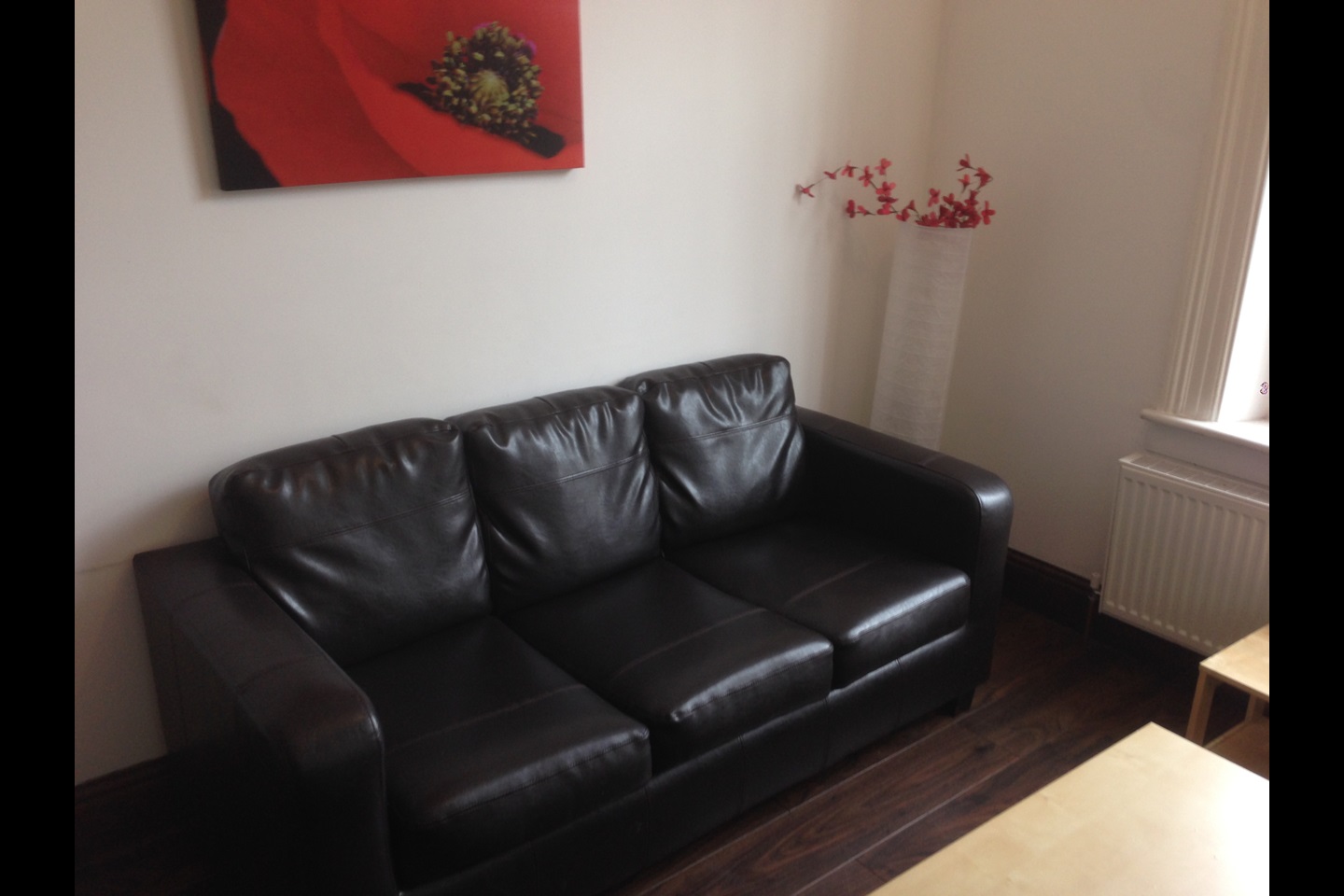 Additional image 2 of 3 Bed Flat, Hyde Terrace, LS2, N1 7GU