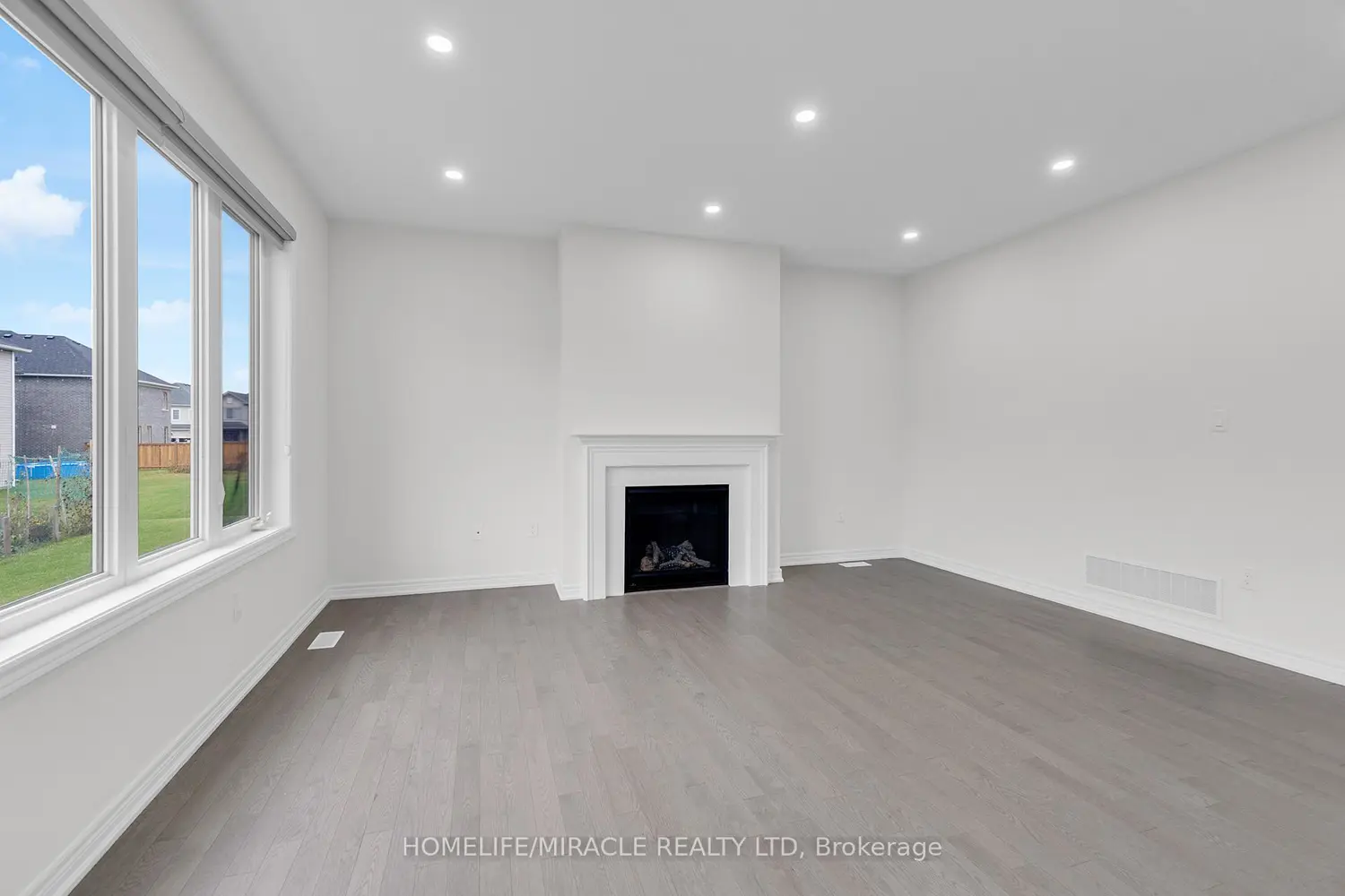 Additional image 4 of 249 Chippewa Avenue