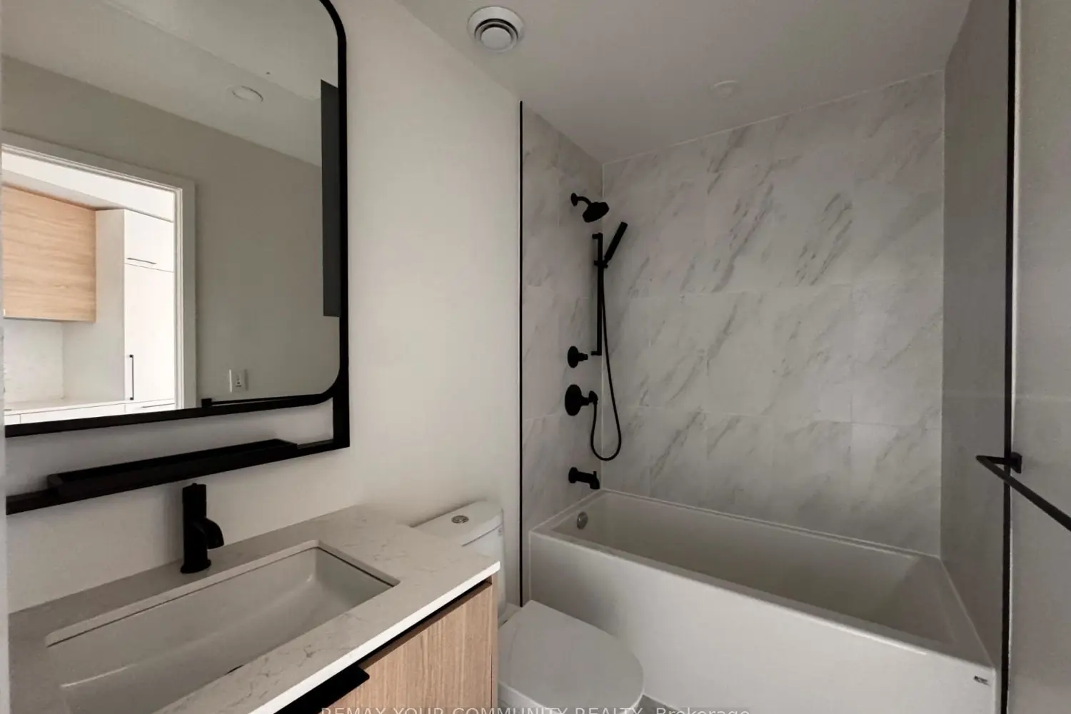 Additional image 7 of 1050 Eastern Avenue 314