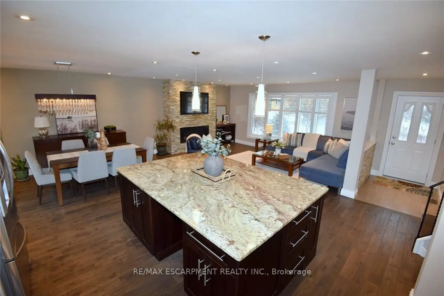 Additional image 7 of 626 Vanderburgh Drive