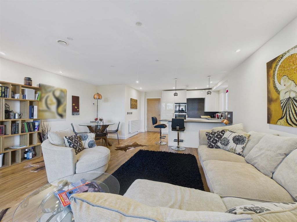 Additional image 12 of 1 bed flat for saleOrchard Road, Malvern WR14