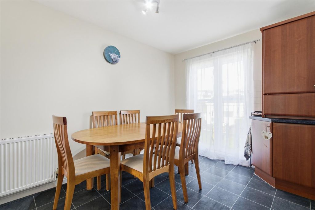 Additional image 10 of 2 bed flat for saleSt. Stephens Court, Clydebank G81