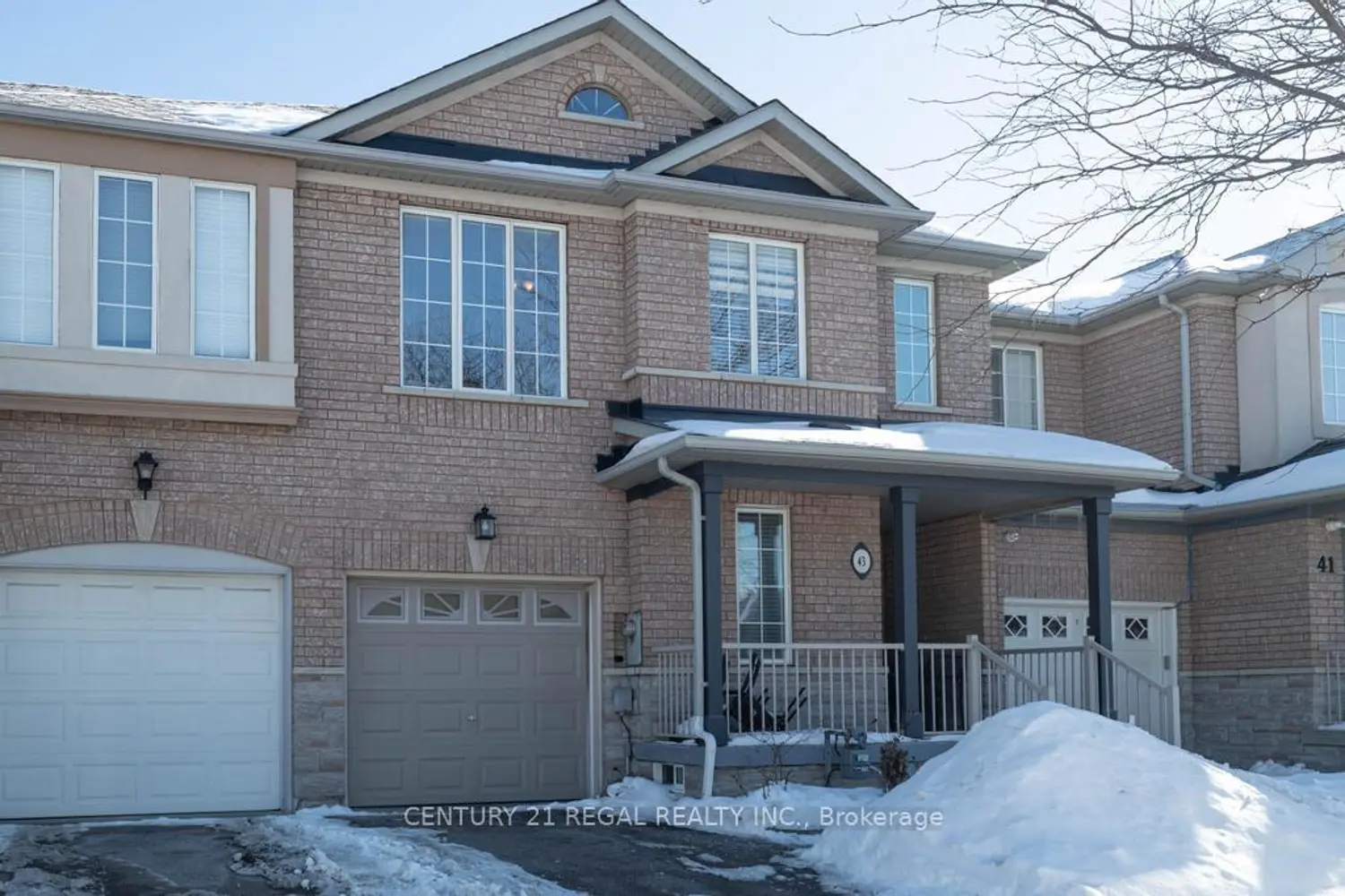 43 Waterton Crescent photo 2