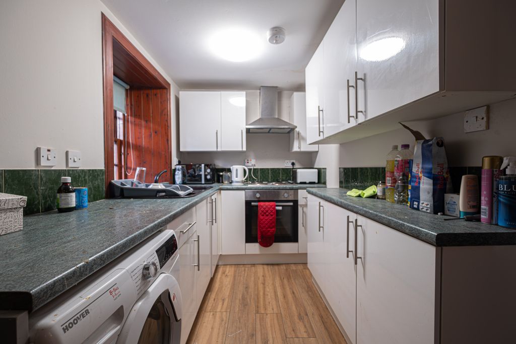 Additional image 6 of 2 bed flat for saleSchool Vennel, Maybole KA19