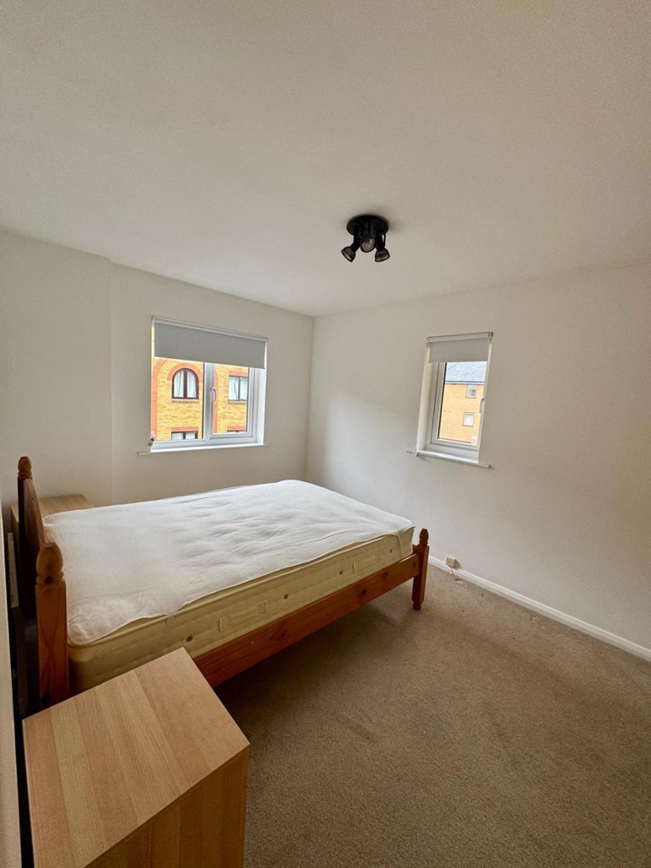 Additional image 10 of 2 Bed Flat, Kennet St, E1W, N1 7GU
