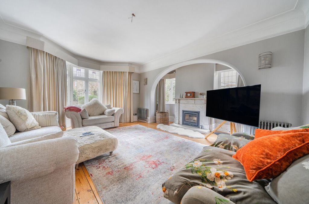 Additional image 2 of 4 bed detached house for saleWestbourne Crescent, Highfield, Southampton, Hampshire SO17