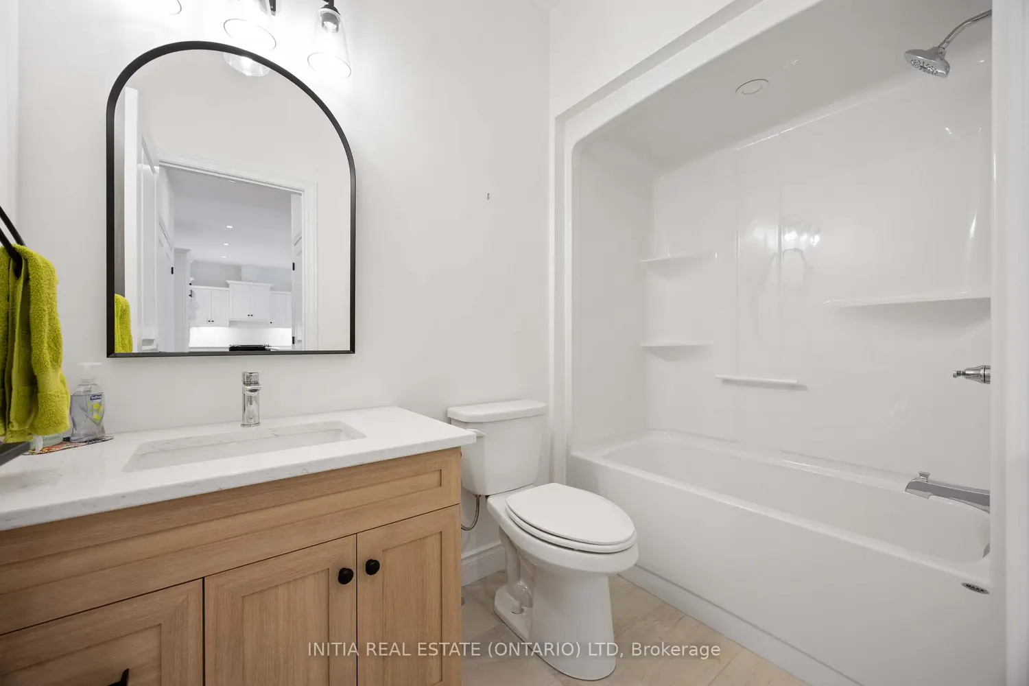 Additional image 9 of 102 Leneve Street