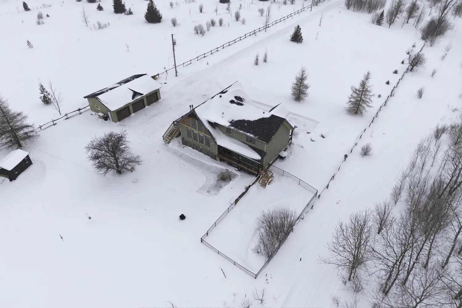 Additional image 20 of 124288 Southgate Road 12