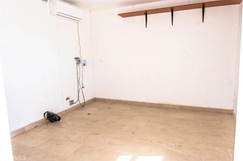 Additional image 33 of 6781 Jacaranda Ave, Fontana, CA 92336