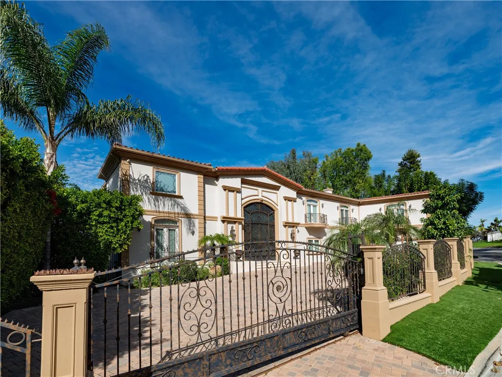 18047 Karen Drive, Encino, CA 91316