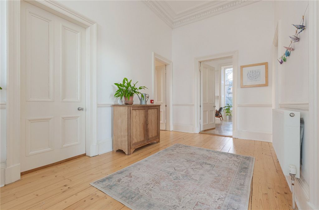 Additional image 8 of 5 bed flat for saleInverleith Gardens, Inverleith, Edinburgh EH3