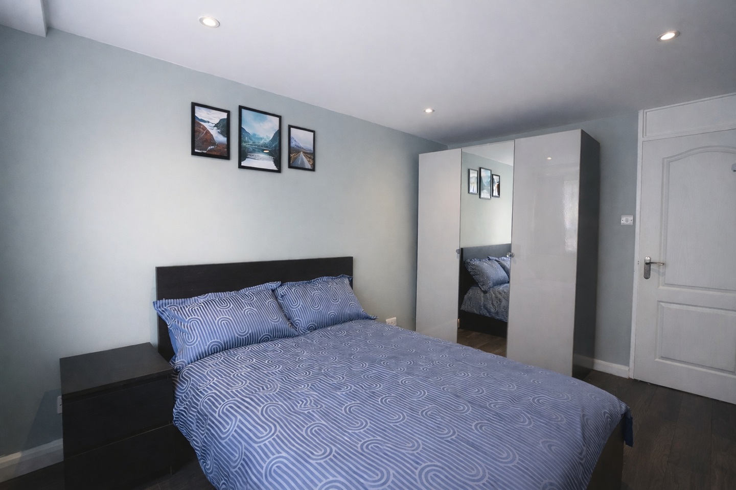 Additional image 9 of 3 Bed Flat, Bullen Street, SW11, N1 7GU