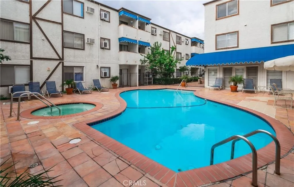 Additional image 8 of 18530 Hatteras Street Unit 218, Tarzana, CA 91356