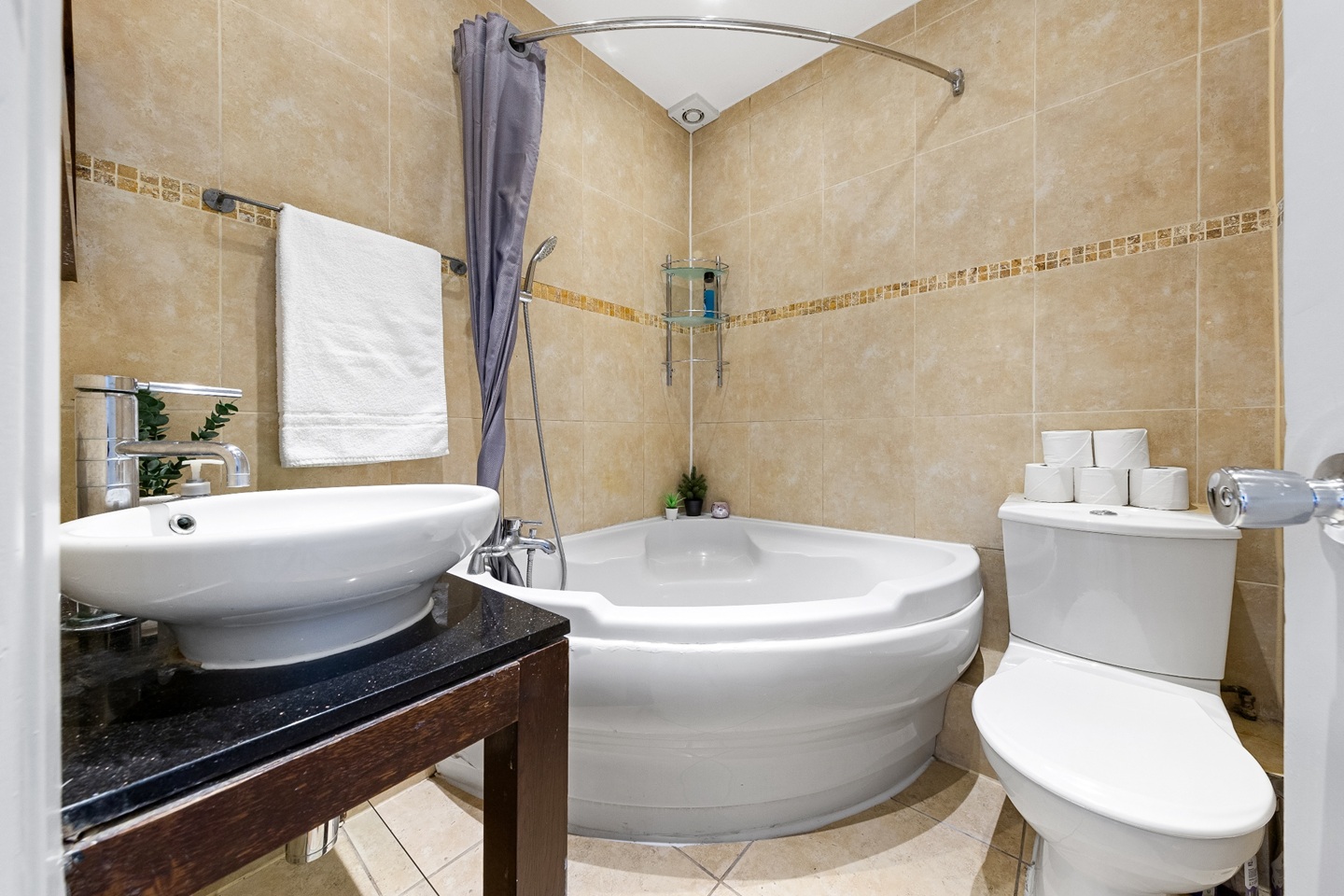 Additional image 15 of 3 Bed Flat, Holland Road, W14, N1 7GU