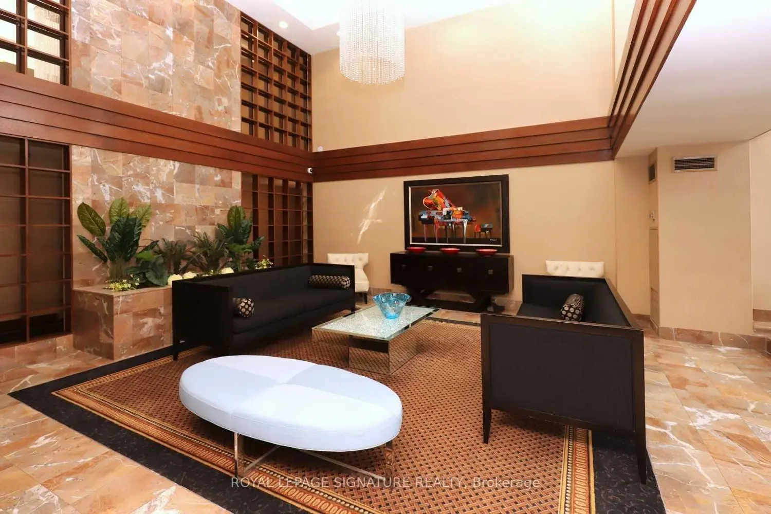 Additional image 16 of 100 County Court Boulevard 1101