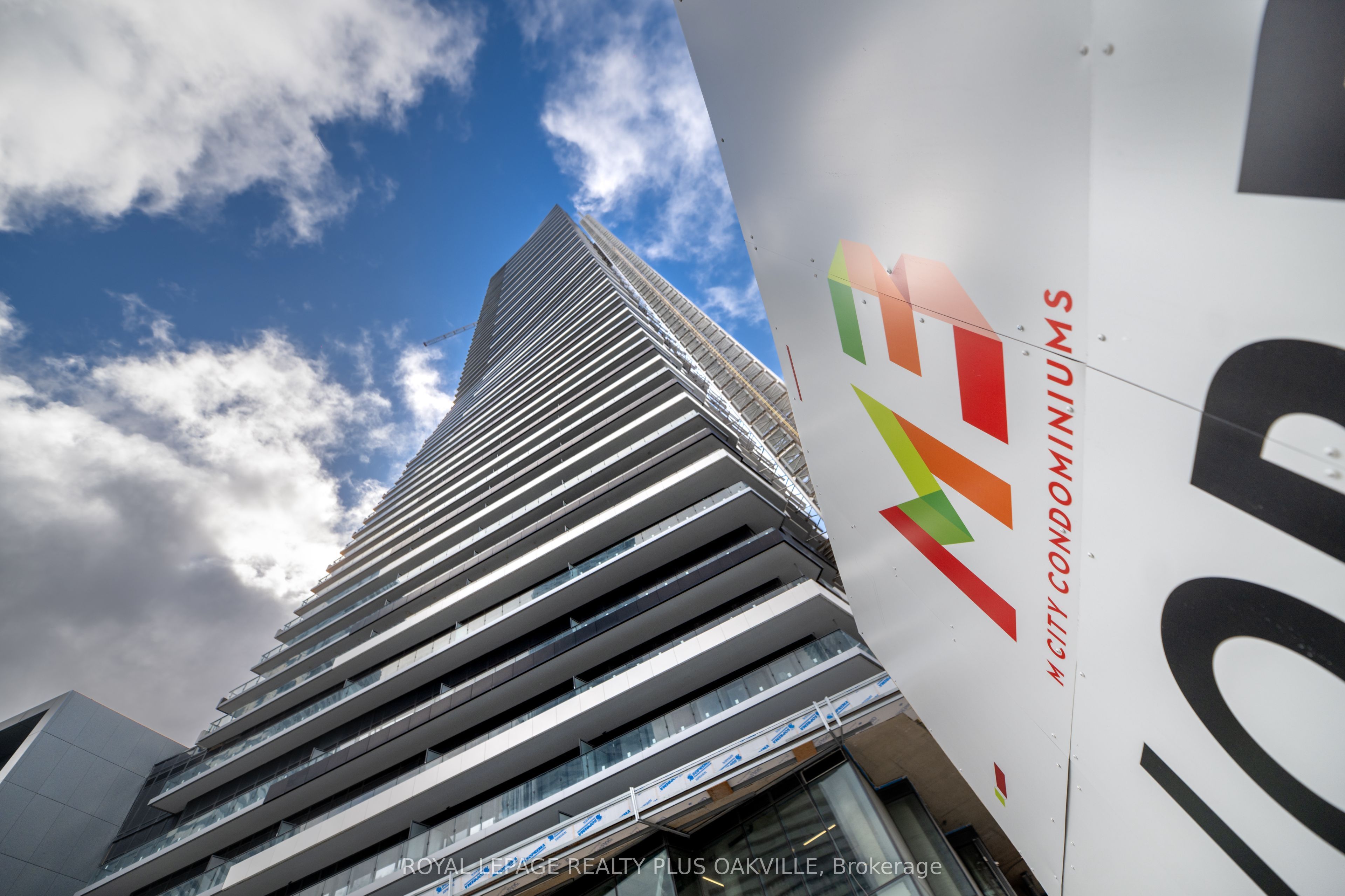 Additional image 2 of 1505-505 Webb Drive, Mississauga, ON, L5B 4A4