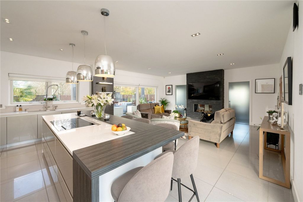Additional image 8 of 5 bed detached house for saleEssex Road, Cramond, Edinburgh EH4