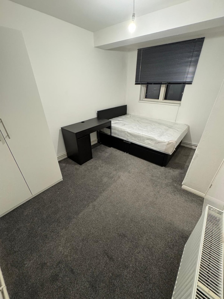 Additional image 3 of 4 Bed Flat, Ramsfort House, SE16, N1 7GU