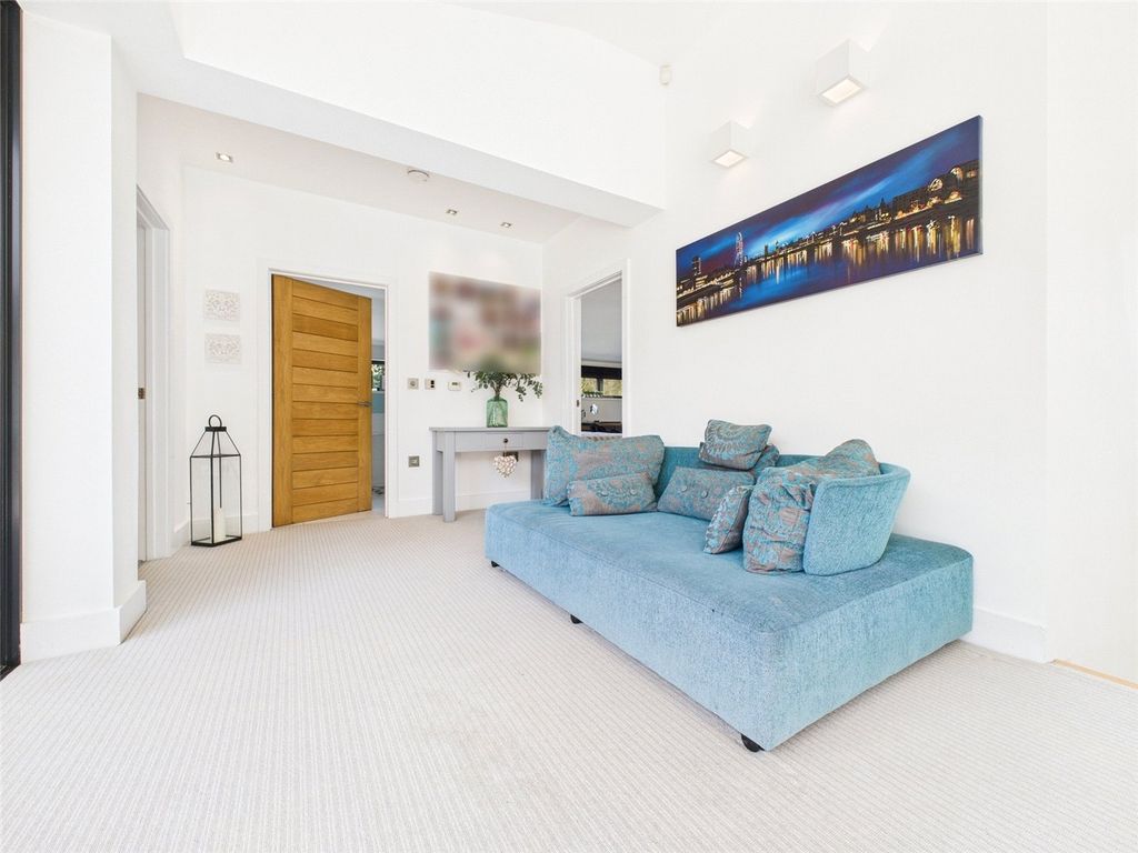 Additional image 12 of 5 bed detached house for saleAshford Hill Road, Headley, Thatcham, Hampshire RG19