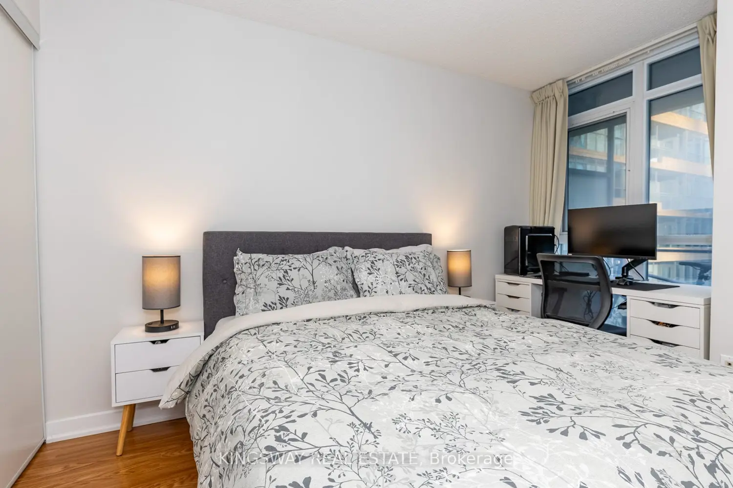 151 Dan Leckie Way 746