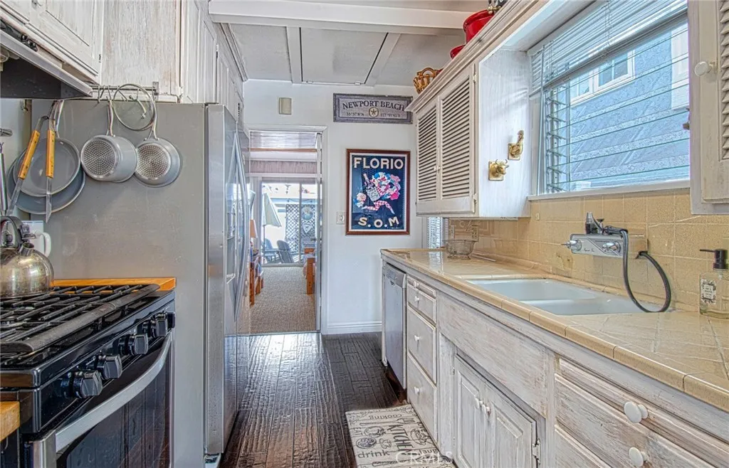 Additional image 12 of 209 Agate Ave, Newport Beach, CA 92662