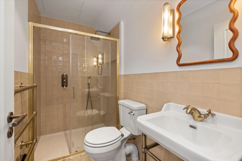 Additional image 12 of 4 bed flat for saleHill Street, Richmond TW9