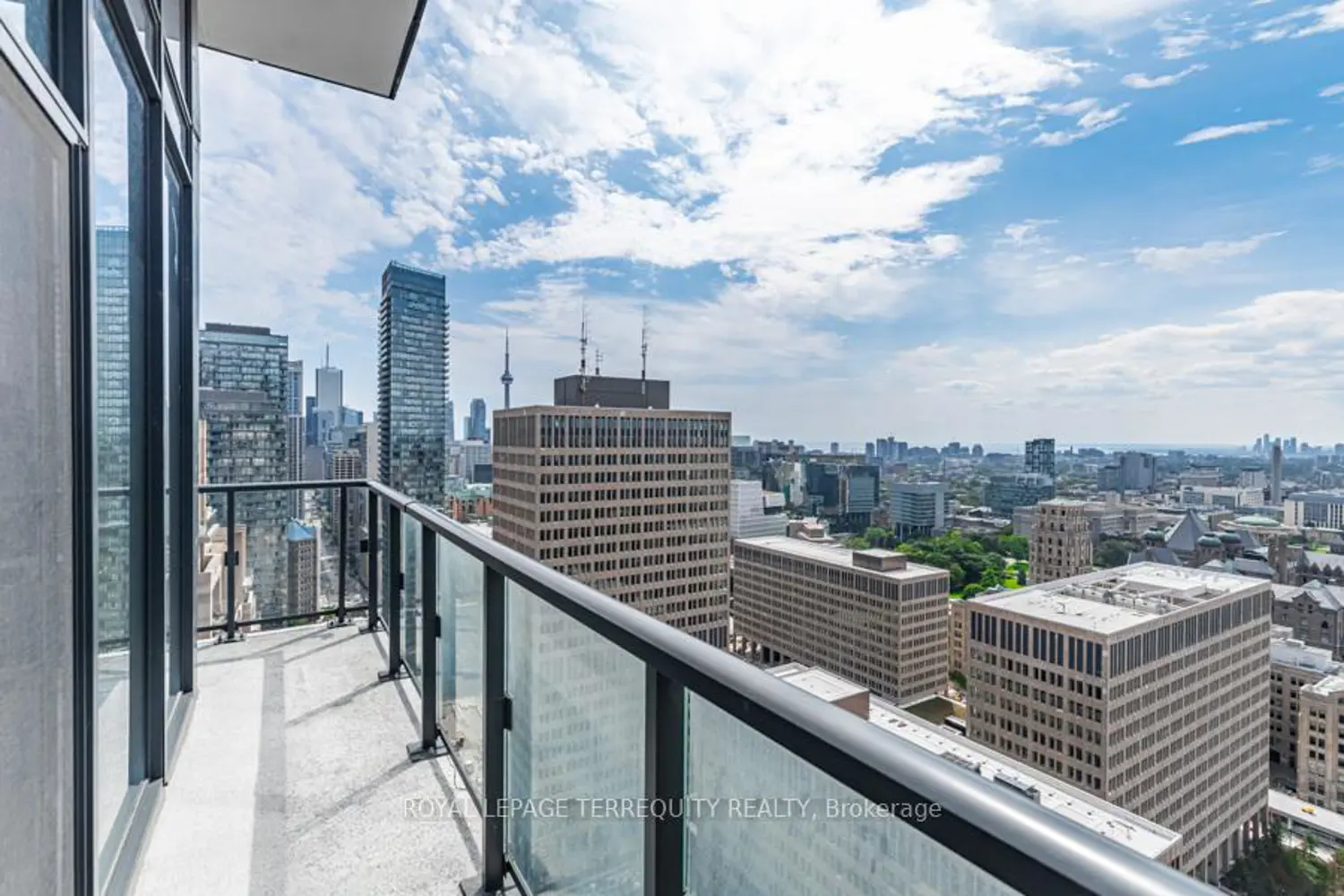 Additional image 17 of 955 Bay Street 3106