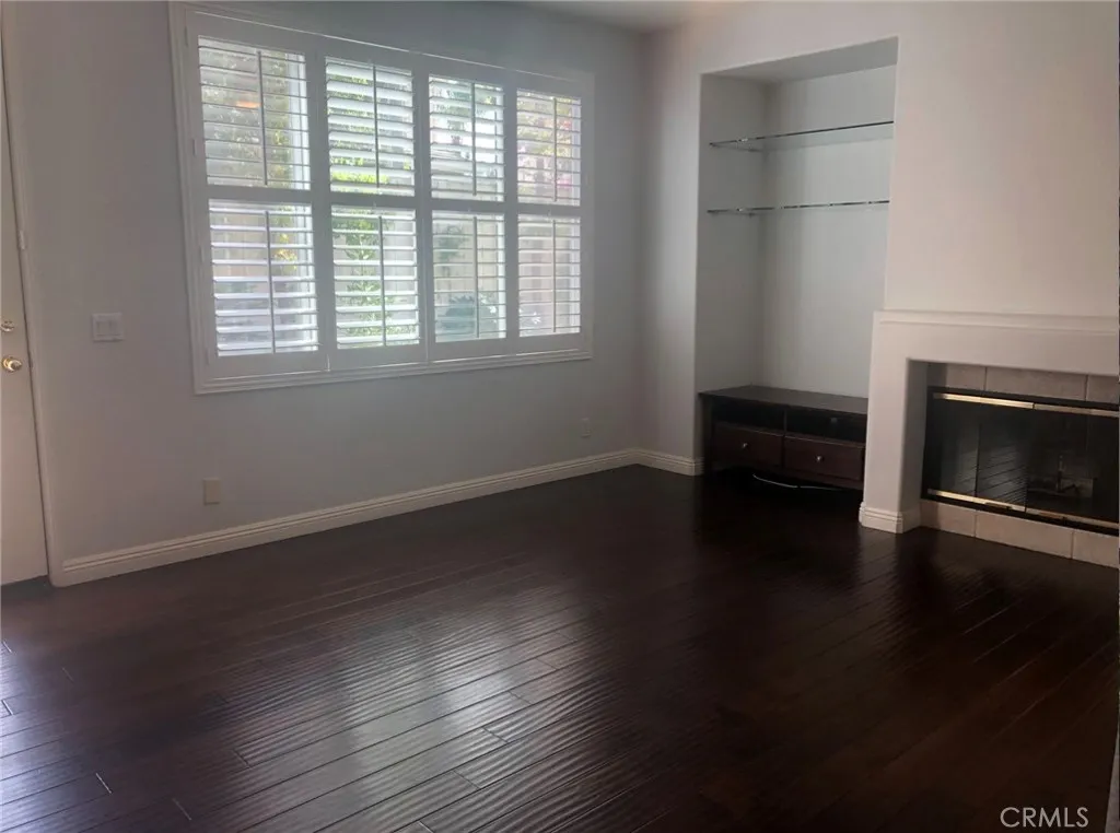 24 Santa Cruz Aisle, Irvine, CA 92606