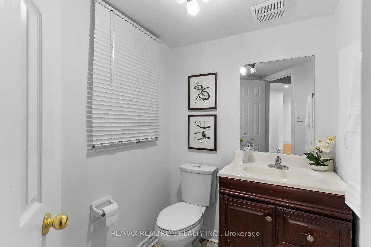 13 Freeston Crescent photo 5