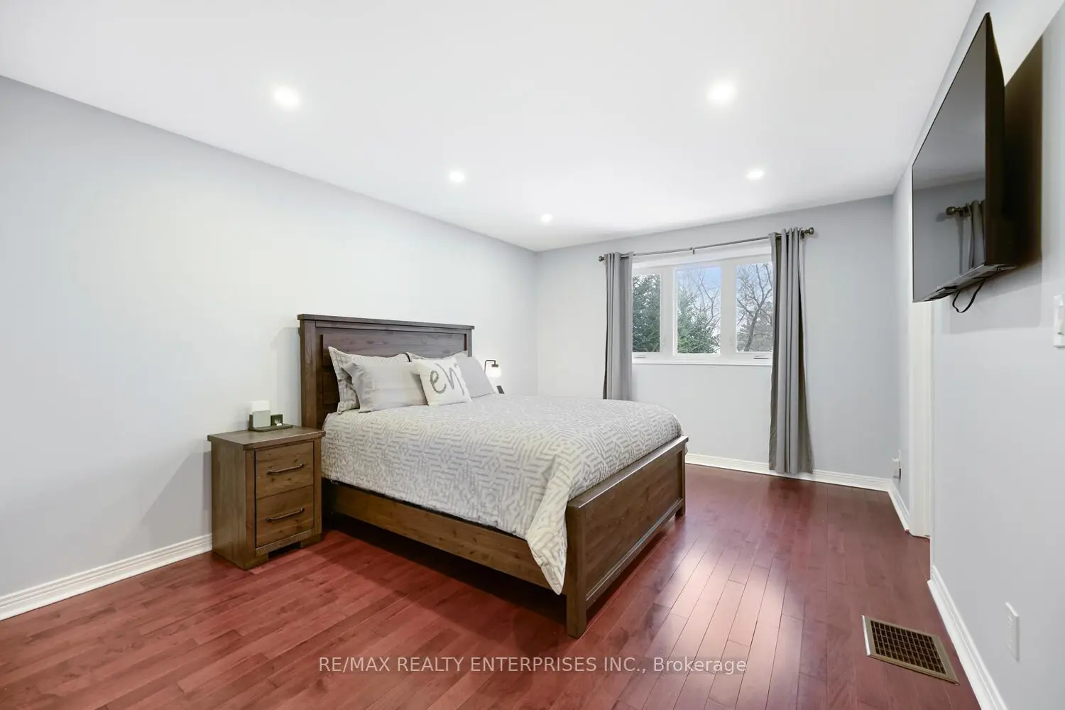 Additional image 3 of 114 Margaret Place