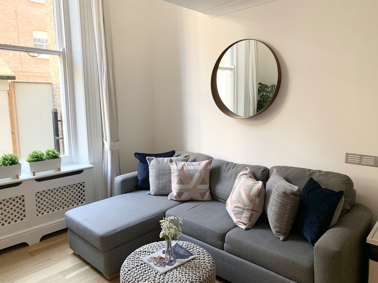 Additional image 2 of 2 Bed Flat, Courtfield Gardens, SW5, N1 7GU