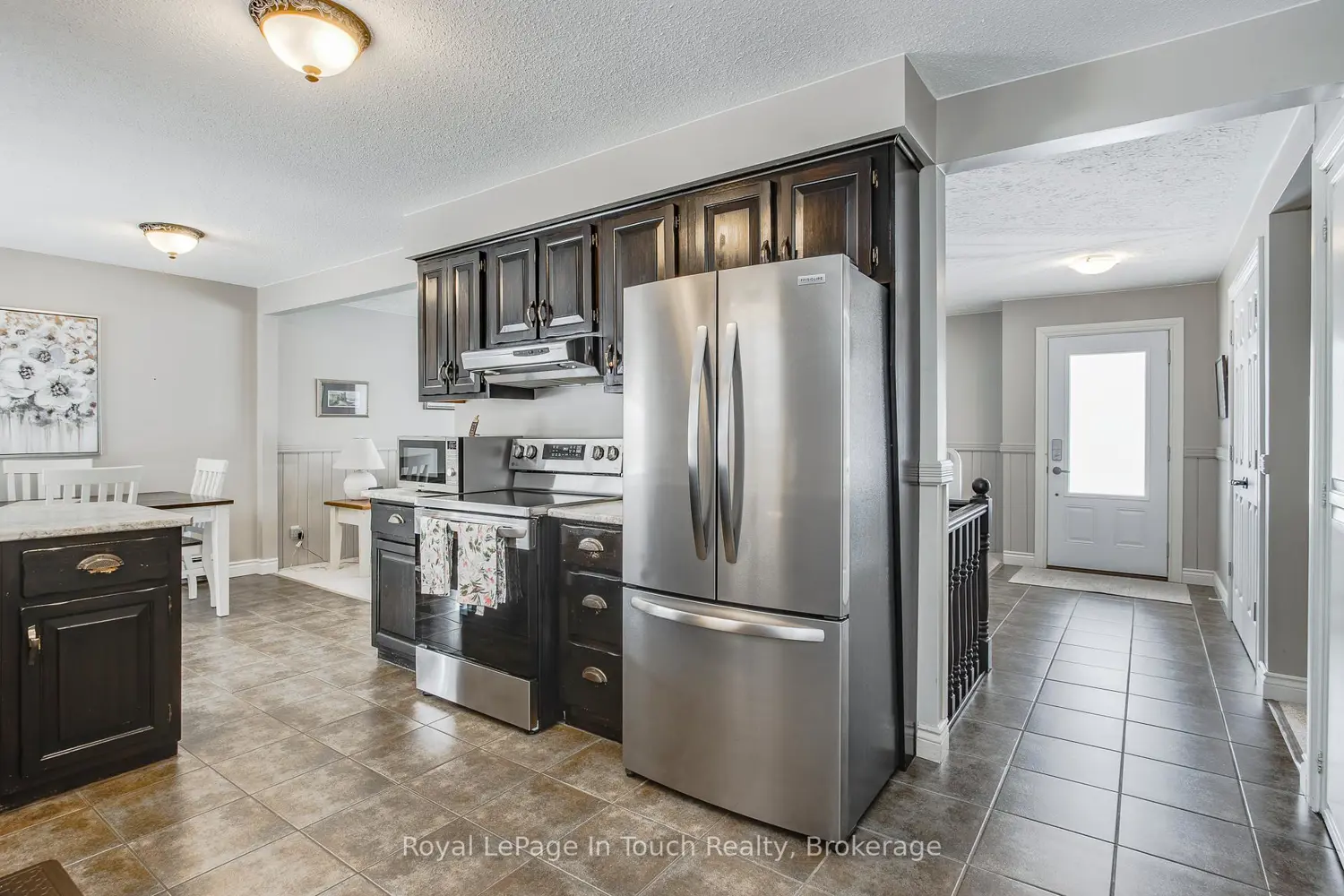 Additional image 9 of 19 Maplegate Road