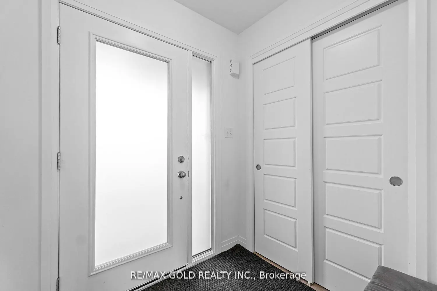 Additional image 3 of 82 Pony Way