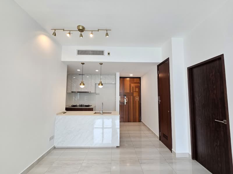 18 Newton Road photo 2