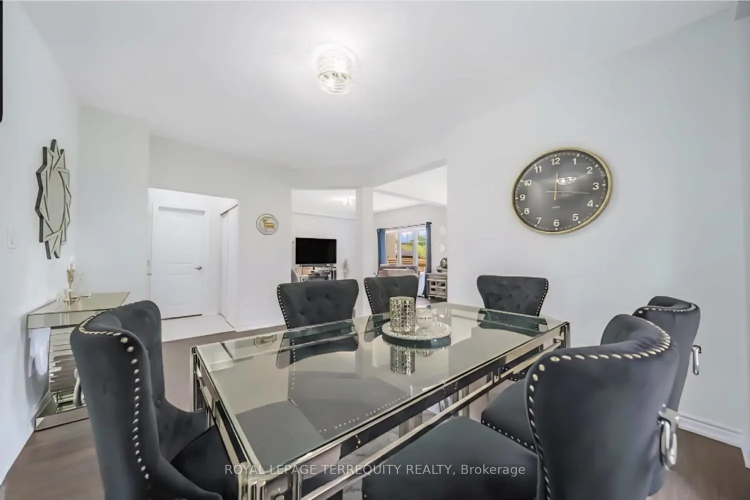 Additional image 3 of 44 Cottonwood Crescent