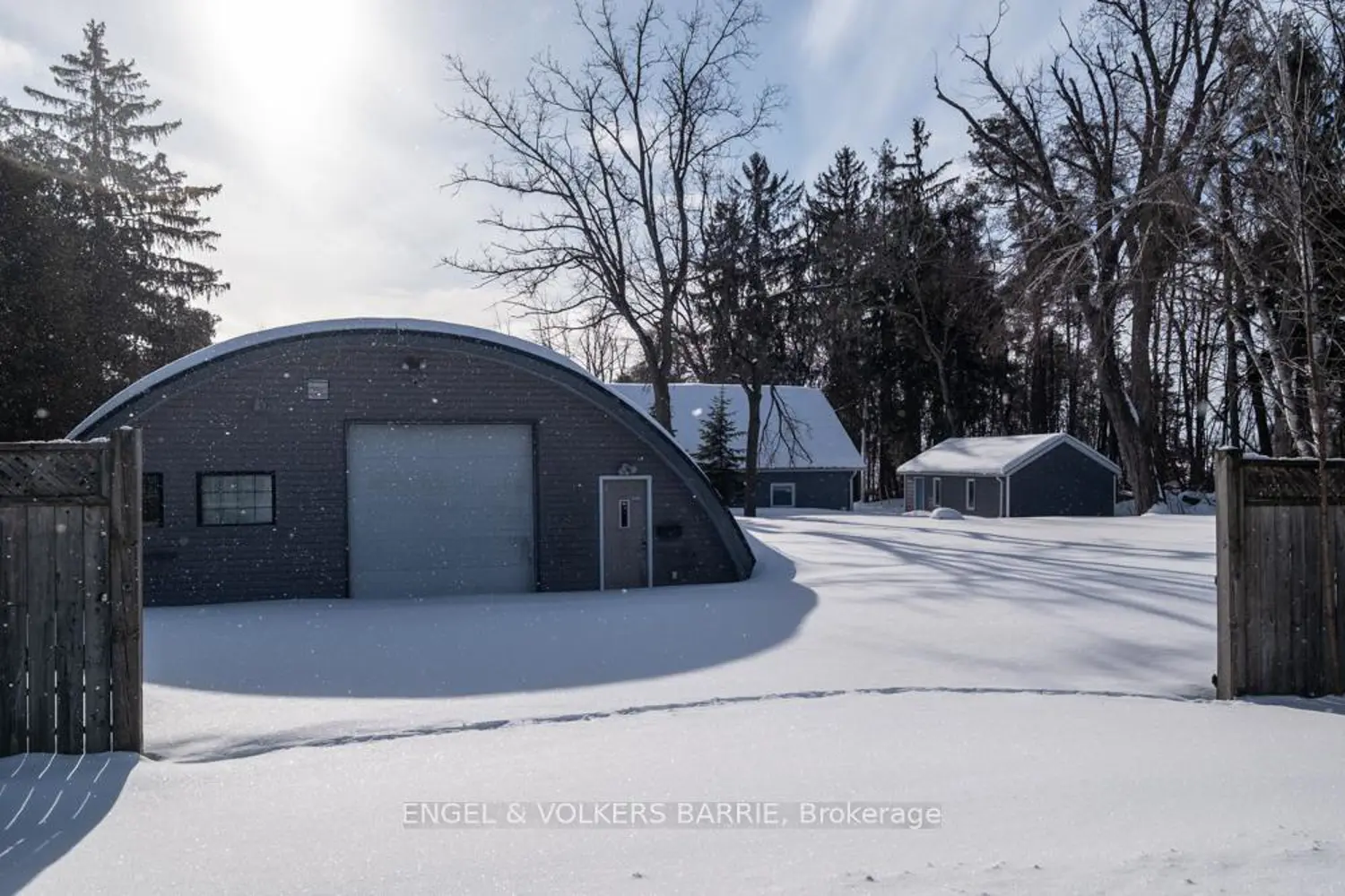 Additional image 10 of 112 Lakeshore Road