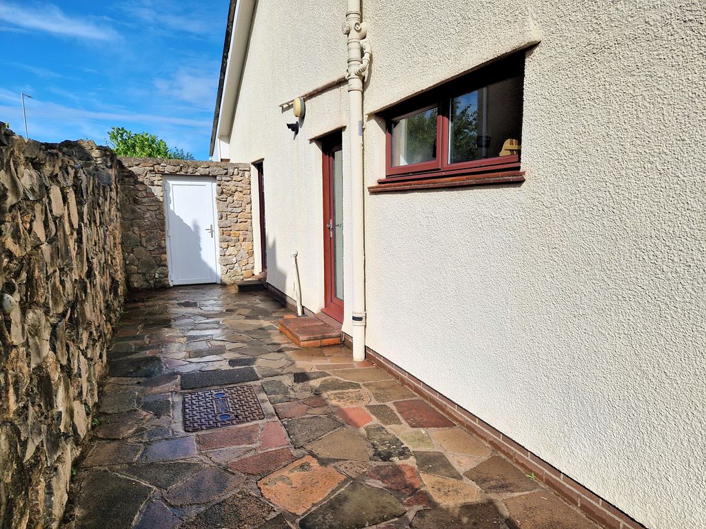 Additional image 32 of 4 bed detached house for saleSouth Road. Porthcawl CF36