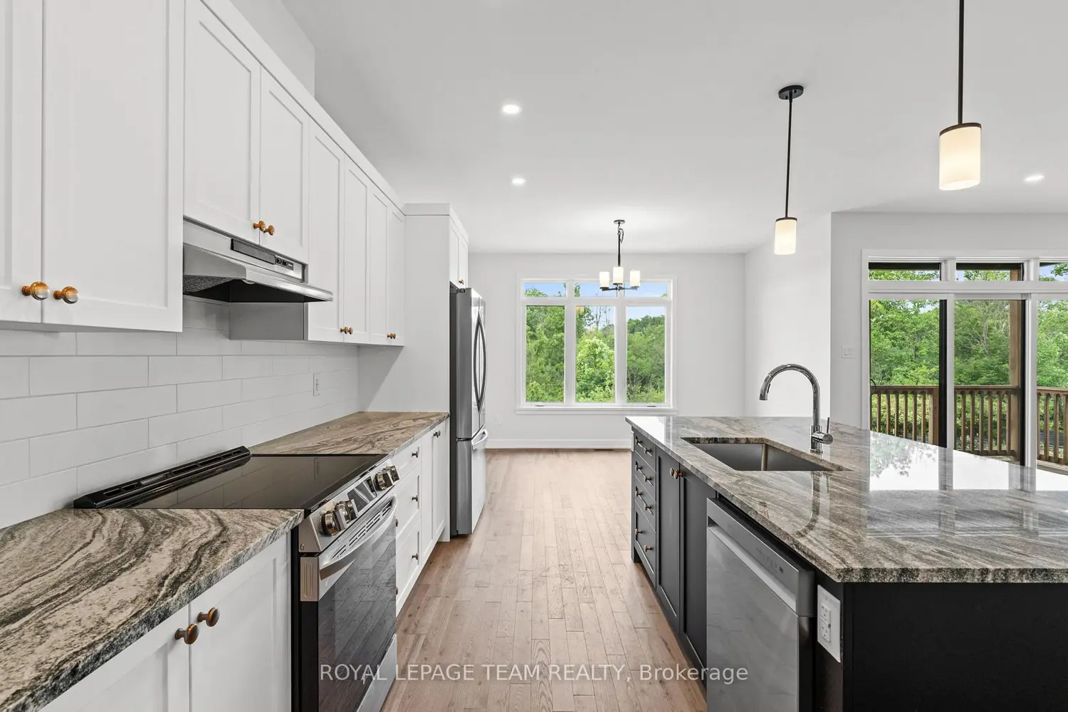 1034 Turner Drive photo 3