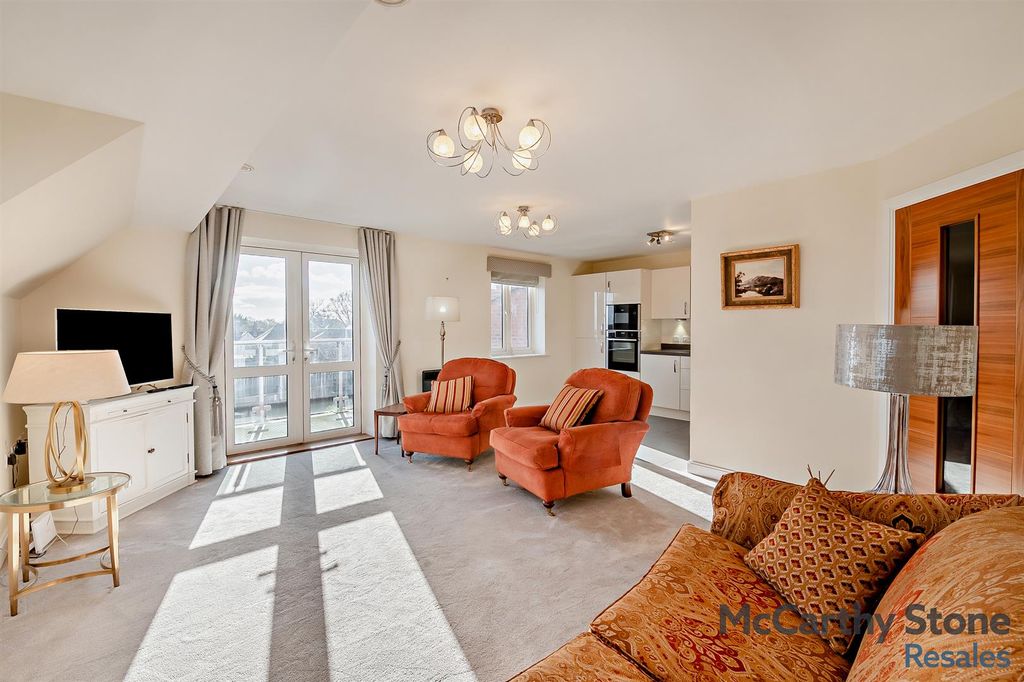 Additional image 3 of 1 bed flat for saleAndrews Court, Molescroft Road, Beverley HU17