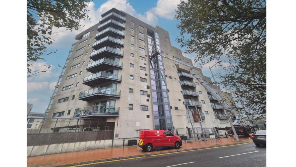 3 bed flat for sale60 The Watermark, Ferry Road, Cardiff, South Glamorgan, Wales CF11
