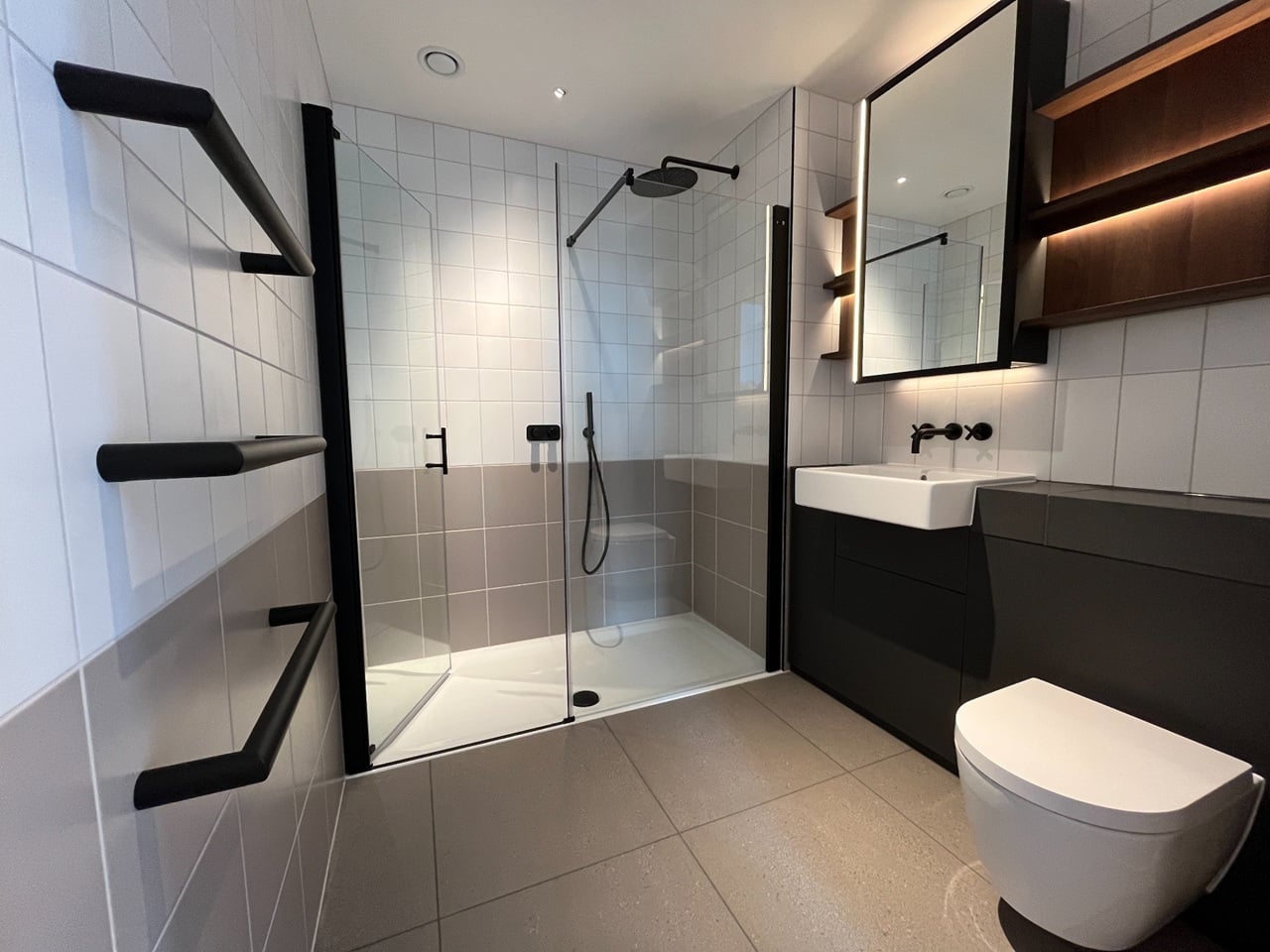 Additional image 10 of 1 Bed Flat, Deal Porters Way, SE16, N1 7GU