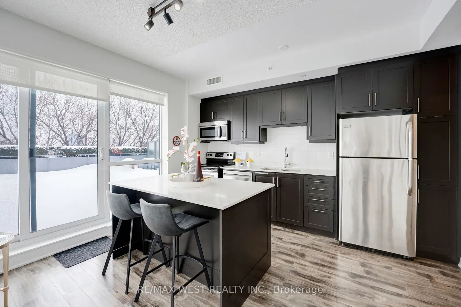 Additional image 5 of 15 James Finlay Way 625