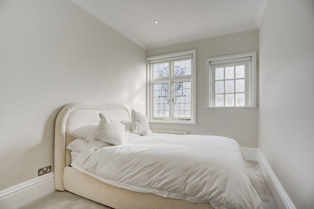 Additional image 17 of 2 bed flat for saleBrunswick Square, Hove BN3