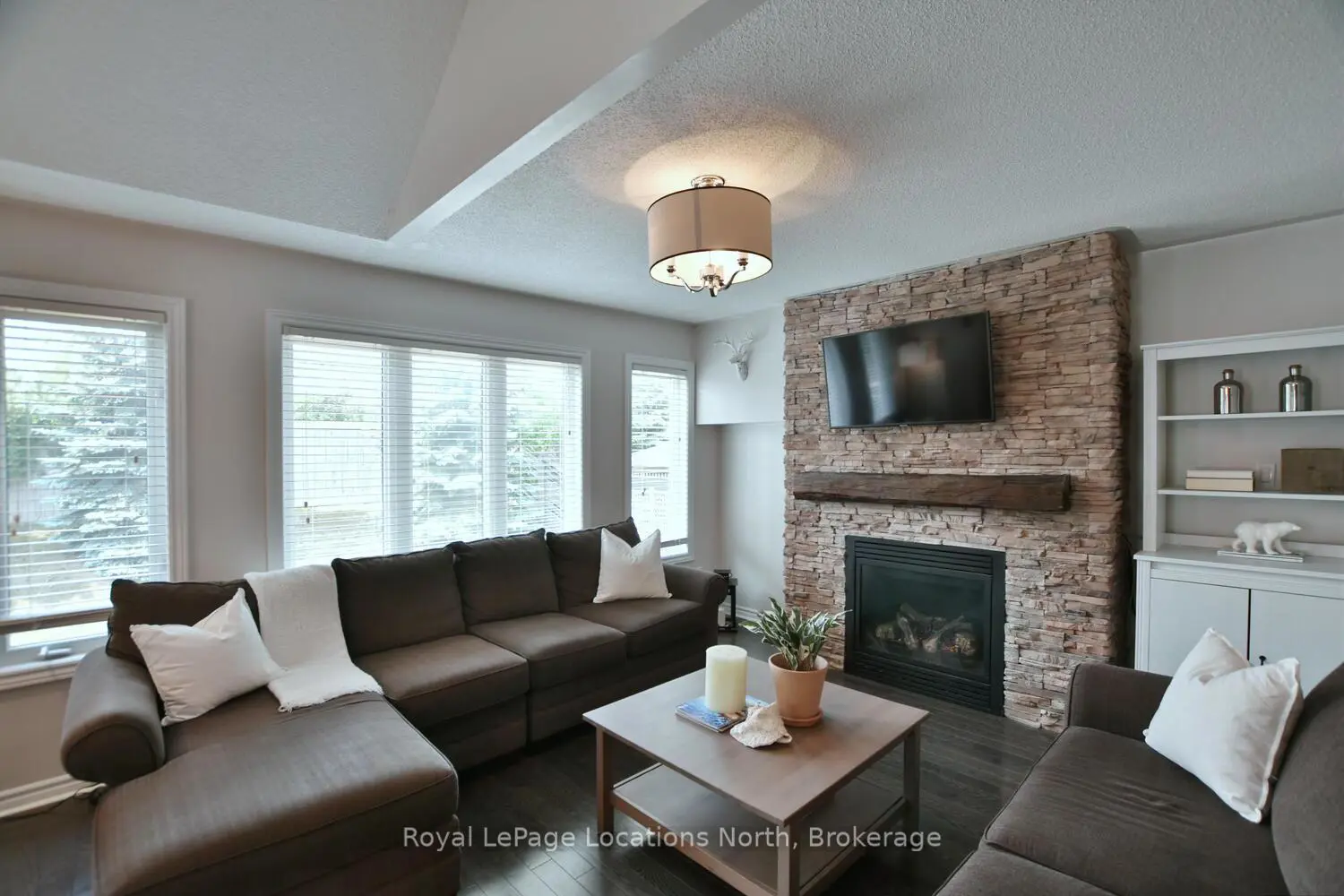 20 Leeward Circle photo 5
