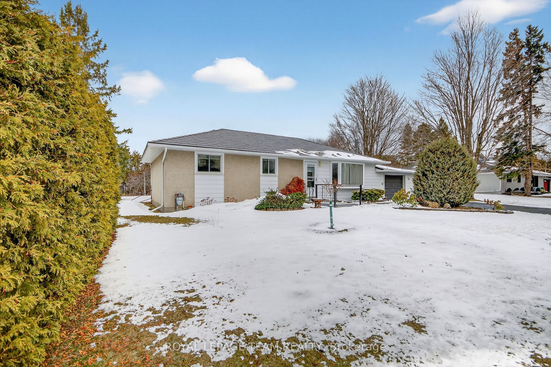 Additional image 2 of 15 Savage Drive, Ottawa, ON, K2S 1B9